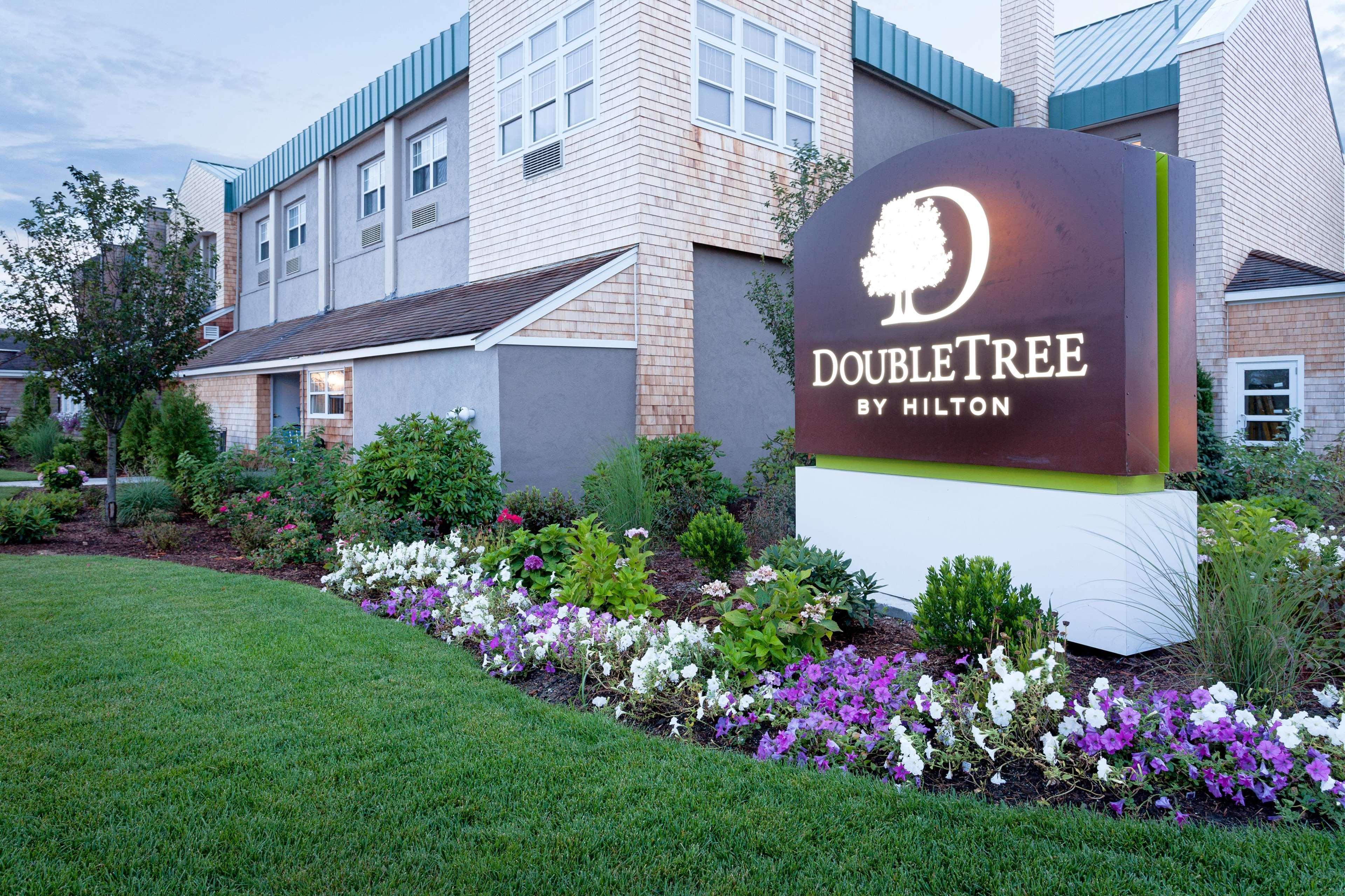 Doubletree By Hilton Cape Cod - Hyannis Hotel Exterior photo