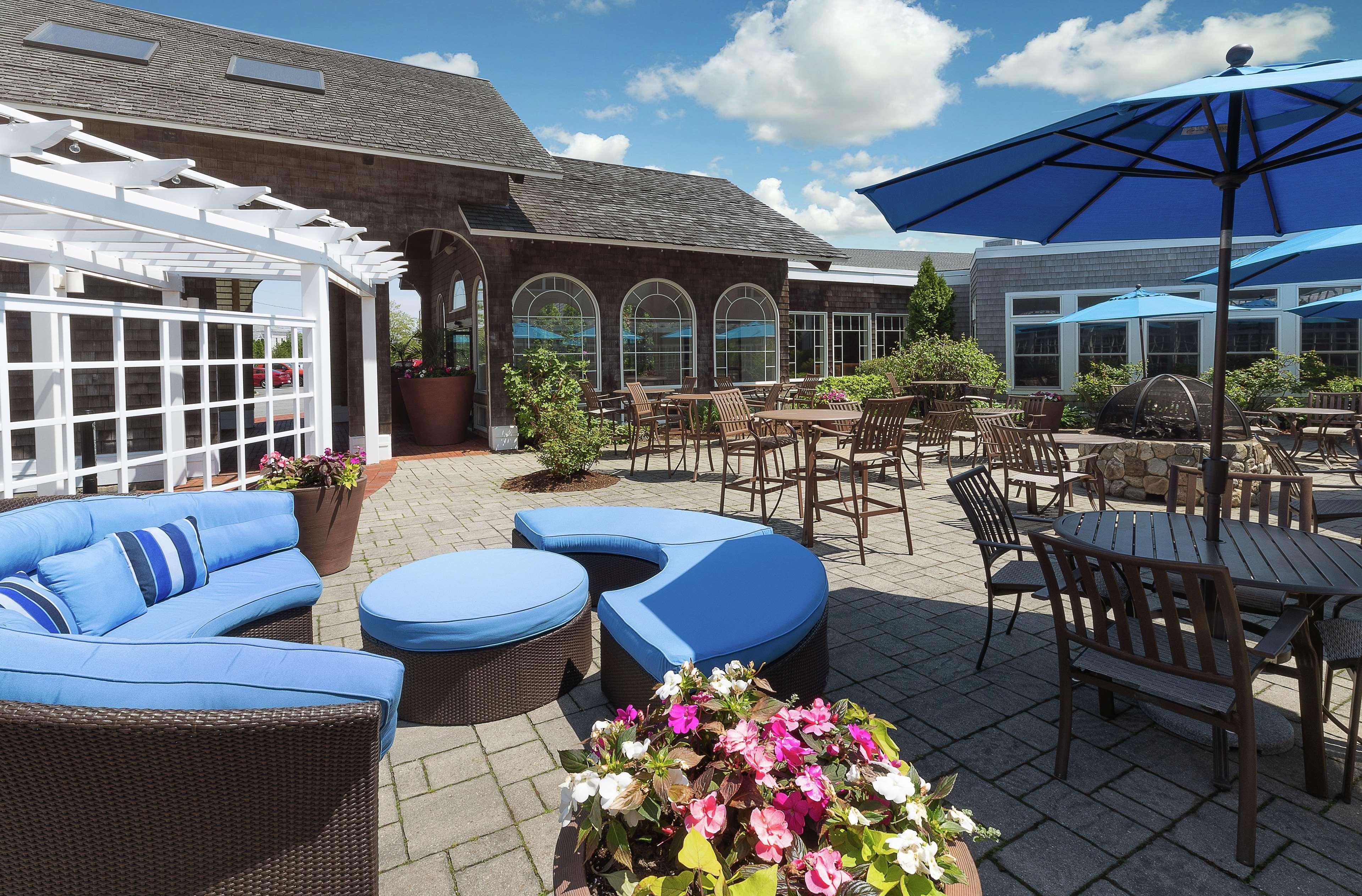 Doubletree By Hilton Cape Cod - Hyannis Hotel Exterior photo