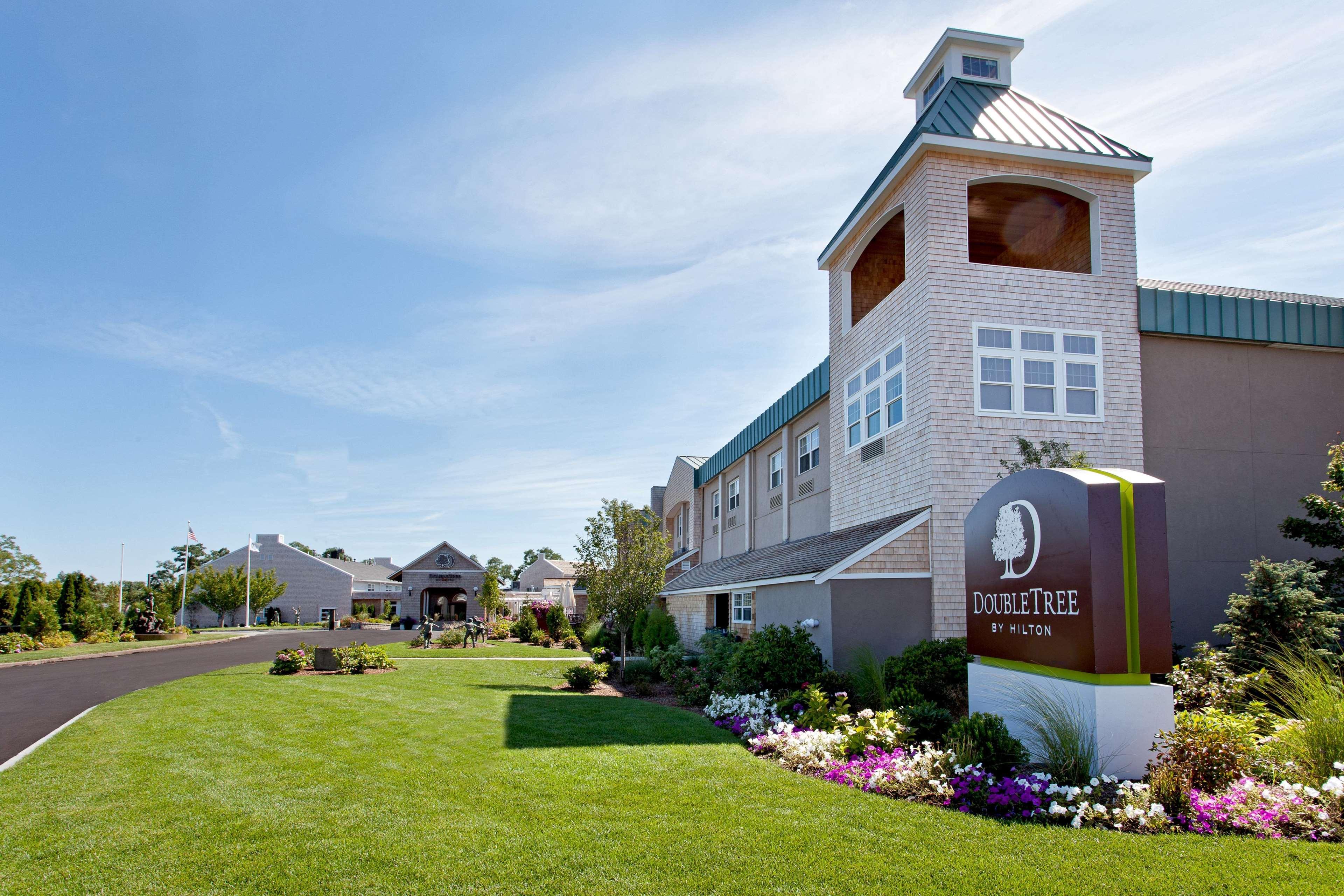 Doubletree By Hilton Cape Cod - Hyannis Hotel Exterior photo